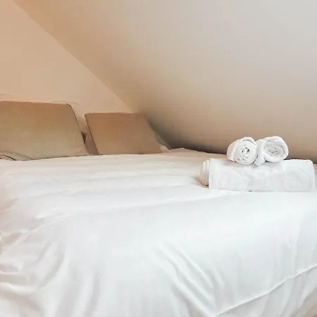 Long Island, Rue Carnot Proche Apartment *